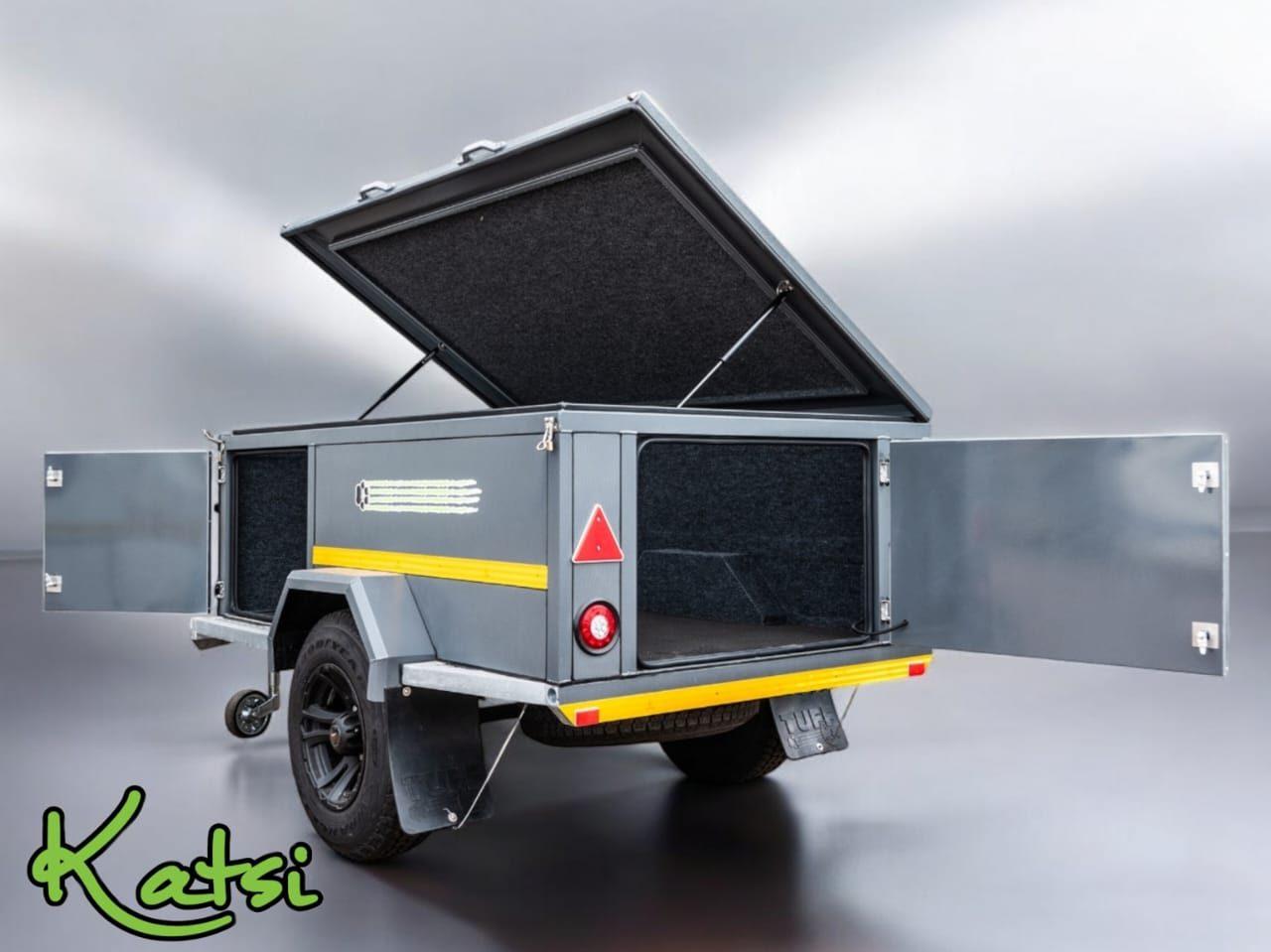 Katsi trailer rear doors open